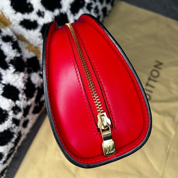 Louis Vuitton Dauphine in Red Epi❤️LIKE NEW - Picture 4 of 16